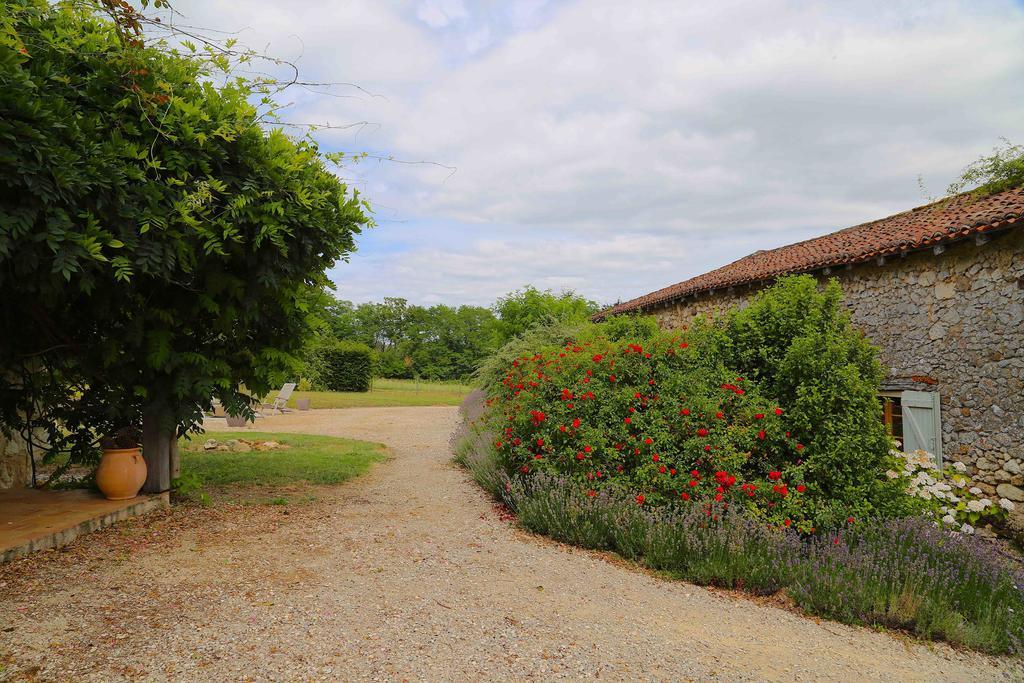 Gites Boutique Villamblard Экстерьер фото